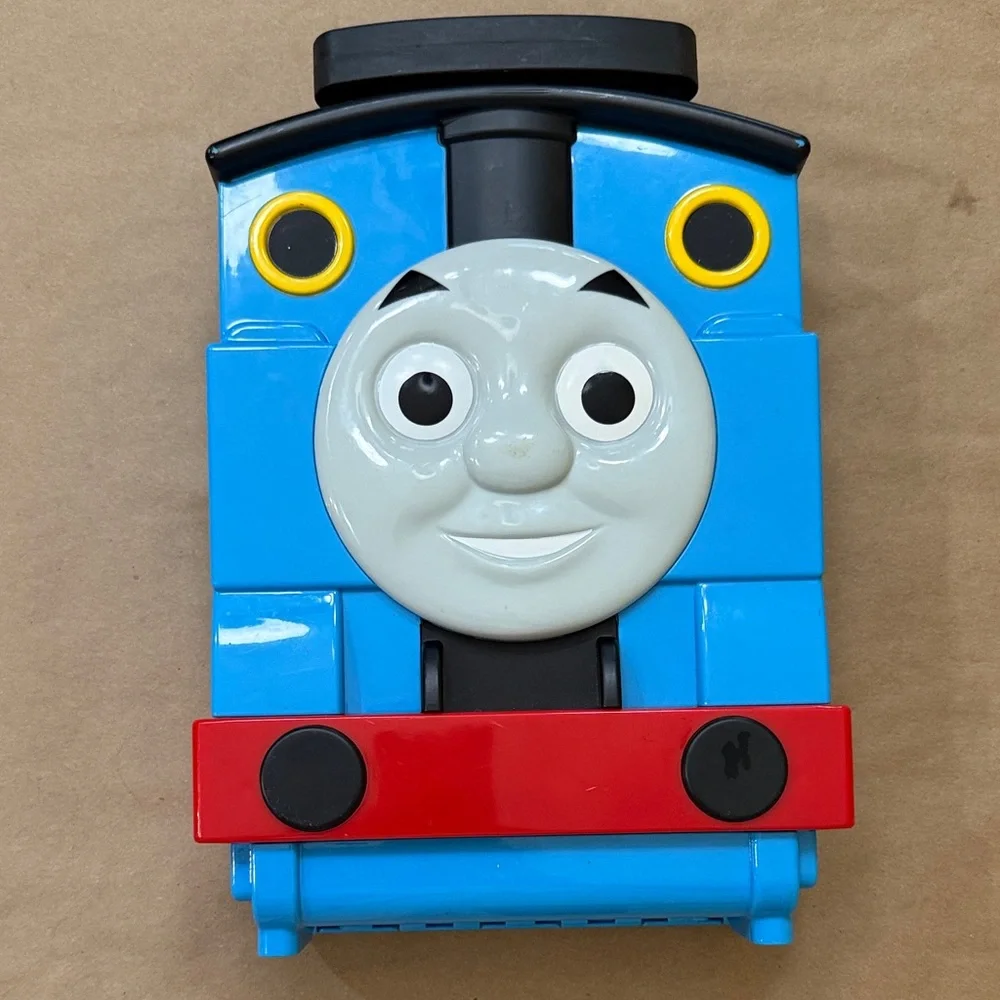Thomas & Friends Take-n-Play Tote-A-Train Storage Case with 4 Toy Trains